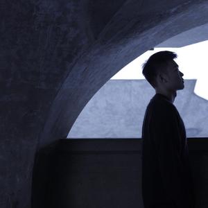 男人把鸡鸡插美女内裤软件
